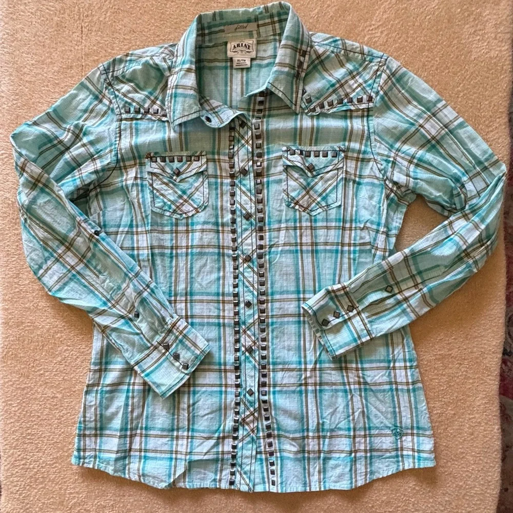 Ariat Women's Blue Plaid Button Down Shirt - Picture 1 of 4
